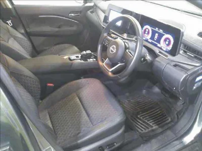 NISSAN AURA