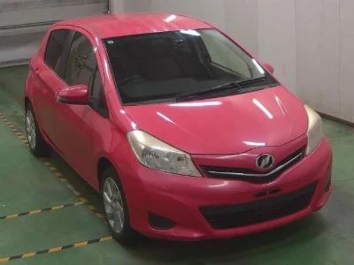 TOYOTA VITZ