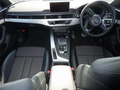 AUDI A4 AVANTE