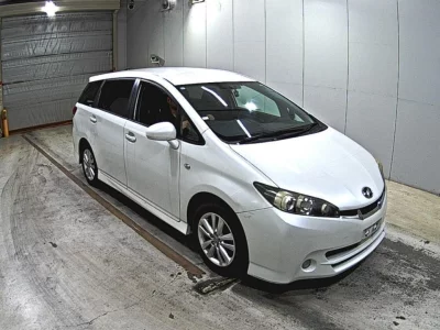 TOYOTA WISH
