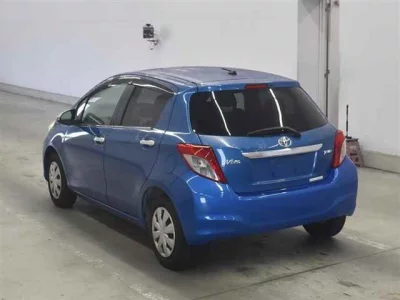 TOYOTA VITZ