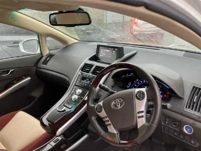TOYOTA SAI