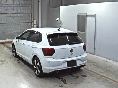 VOLKSWAGEN POLO GTI