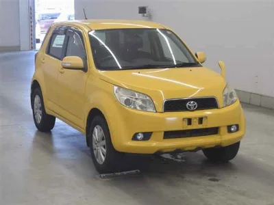 TOYOTA RUSH