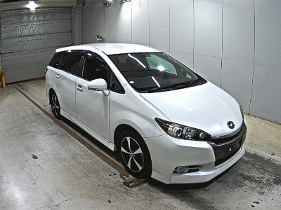 TOYOTA WISH