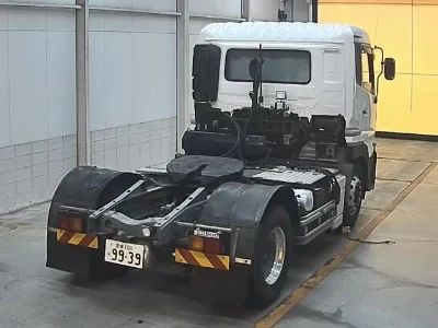 NISSAN UD