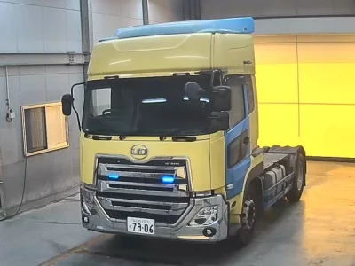 NISSAN UD