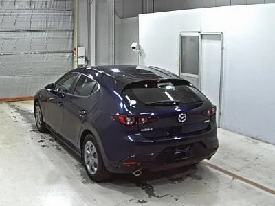 MAZDA MAZDA3 FASTBACK