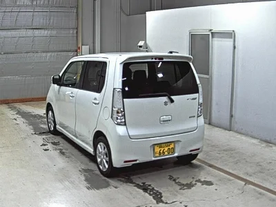 SUZUKI WAGON R STINGRAY