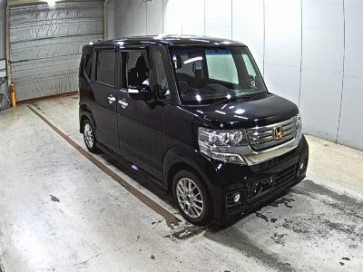 HONDA N BOX CUSTOM