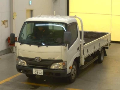 TOYOTA DYNA