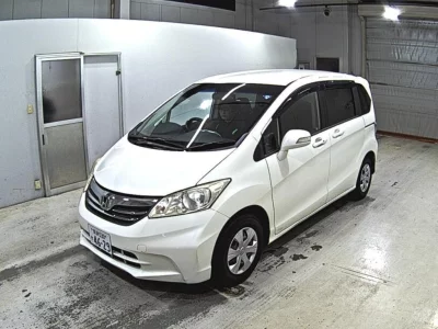 HONDA FREED