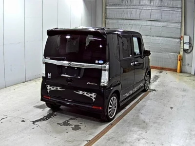 HONDA N BOX CUSTOM