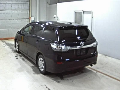 TOYOTA WISH