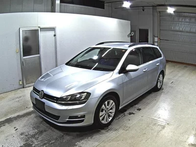 VOLKSWAGEN GOLF VARIANT