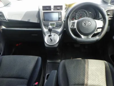 TOYOTA RACTIS
