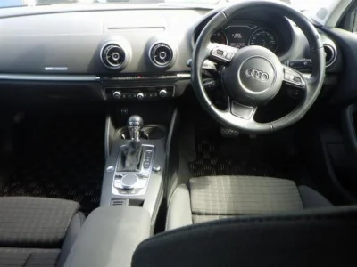 AUDI A3 SEDAN