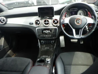 MERCEDES BENZ CLA