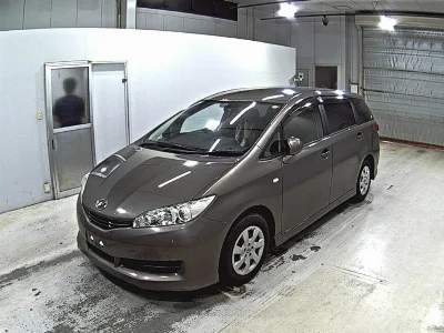 TOYOTA WISH