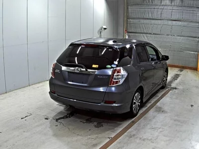 HONDA FIT SHUTTLE HYBRID