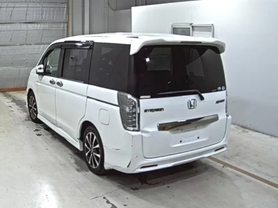 HONDA STEPWGN SPADA