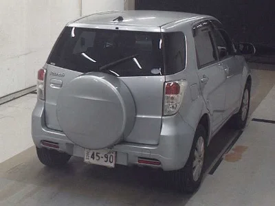 TOYOTA RUSH