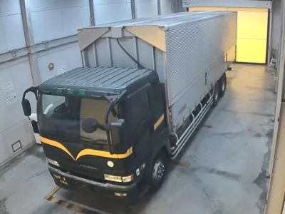MITSUBISHI FUSO