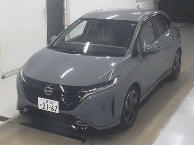 NISSAN AURA