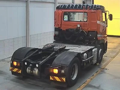 NISSAN UD