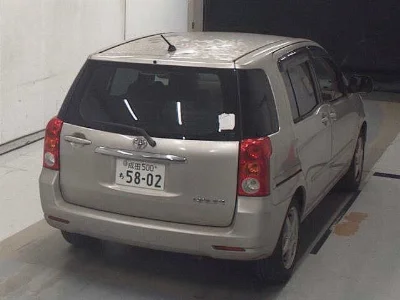TOYOTA RAUM