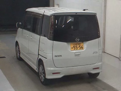 NISSAN ROOX