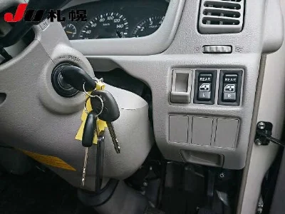 TOYOTA DYNA