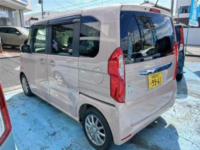 HONDA N BOX