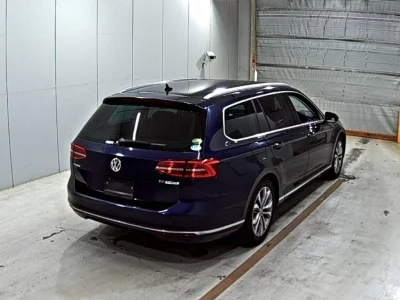 VOLKSWAGEN PASSAT VARIANT
