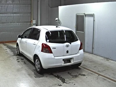 TOYOTA VITZ