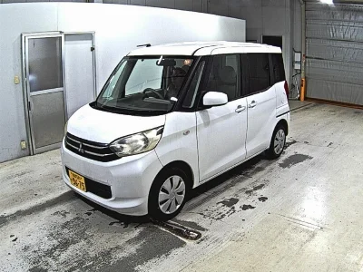MITSUBISHI EK SPACE