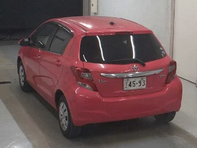 TOYOTA VITZ