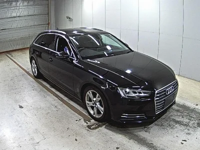 AUDI A4 AVANTE