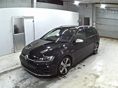 VOLKSWAGEN GOLF R VALIANT