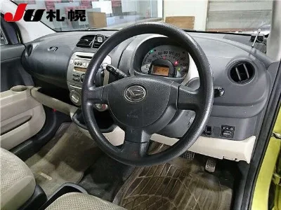 DAIHATSU BOON