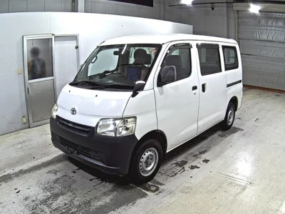 TOYOTA LITE ACE VAN