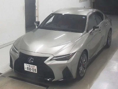 LEXUS IS