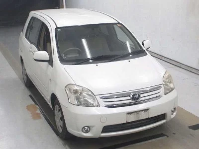 TOYOTA RAUM