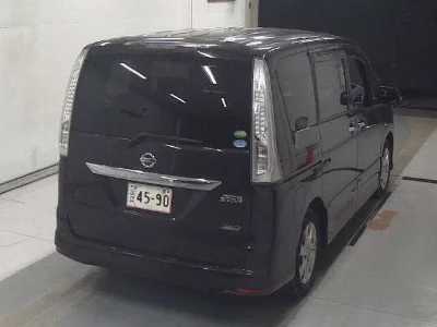 NISSAN SERENA