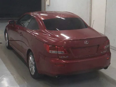 LEXUS IS
