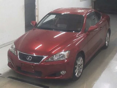 LEXUS IS