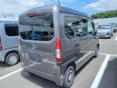 HONDA N-VAN