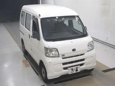 TOYOTA PIXIS VAN
