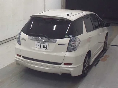 HONDA FIT SHUTTLE