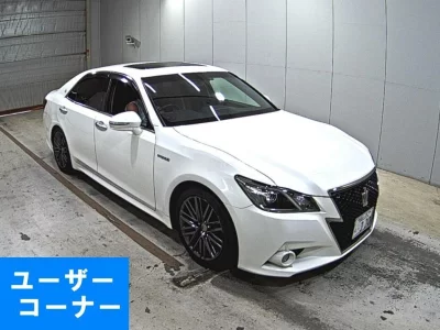 TOYOTA CROWN HYBRID